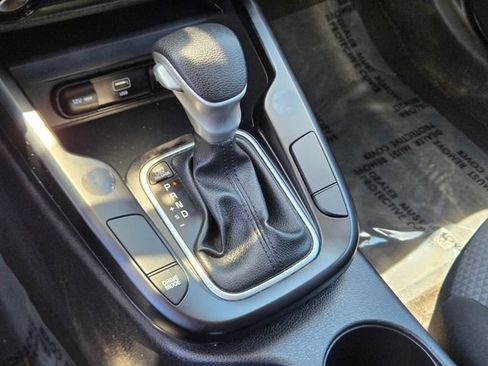 Used 2024 Kia Soul LX w/ Option Group 015 FWD image 33