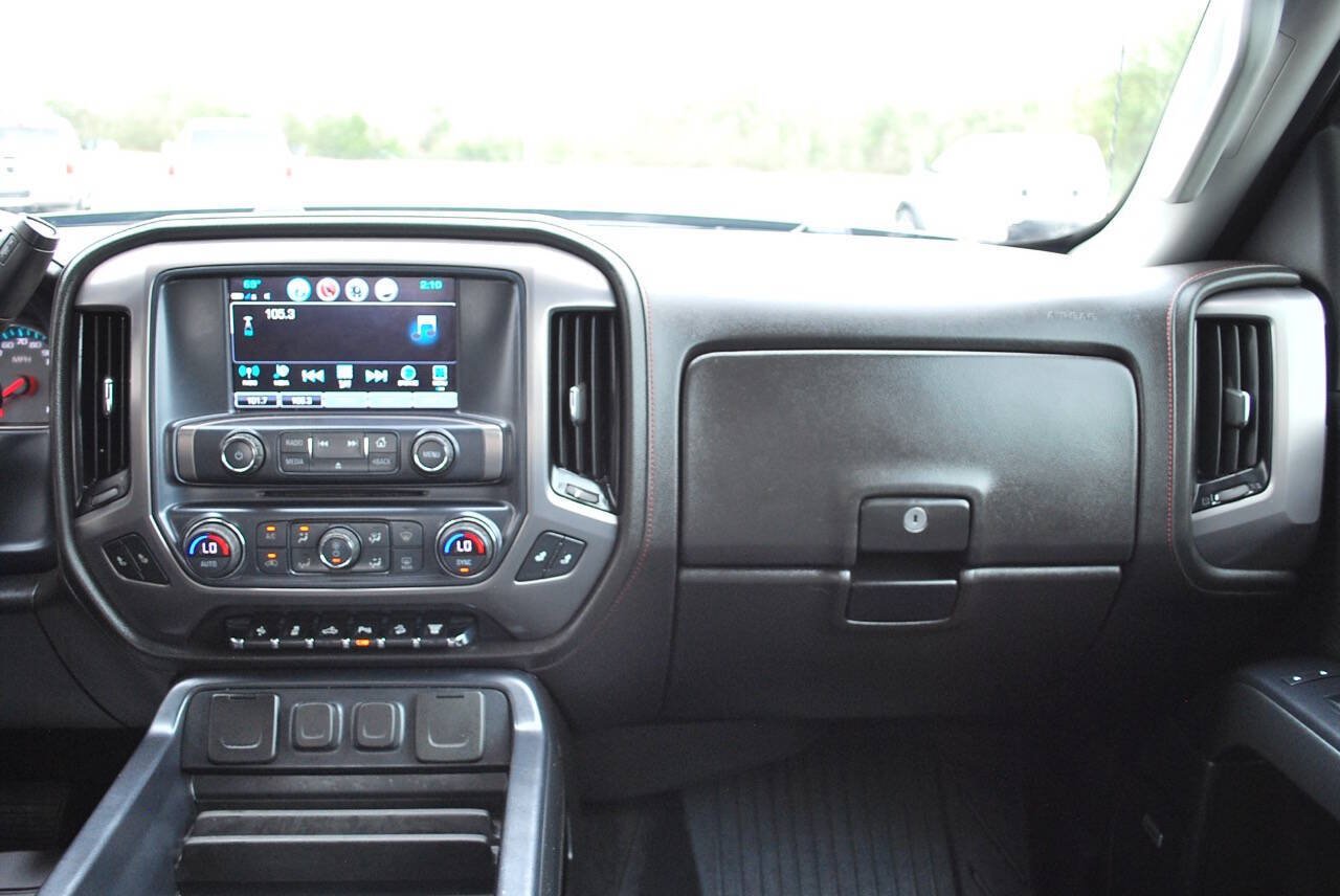 Used 2018 GMC Sierra 2500 SLT w/ Duramax Plus Package AWD/4WD image 25