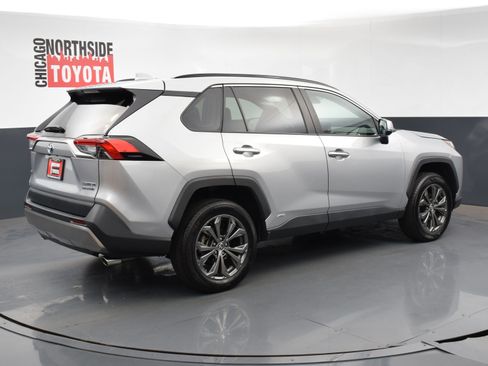 Used 2023 Toyota RAV4 Limited image 4