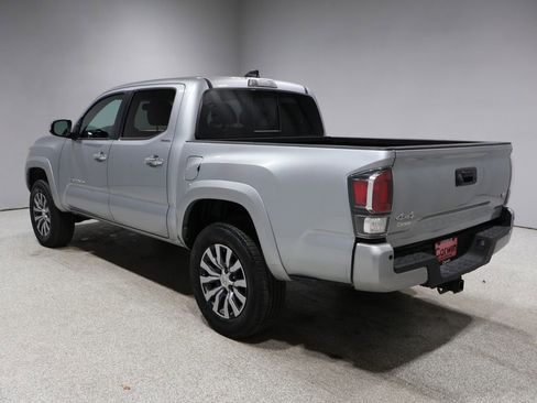 Used 2023 Toyota Tacoma Limited image 5