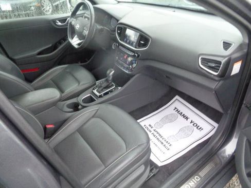 Used 2018 Hyundai Ioniq Limited image 17