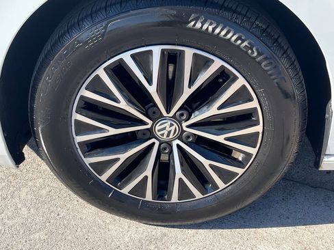 Used 2019 Volkswagen Jetta SE image 8