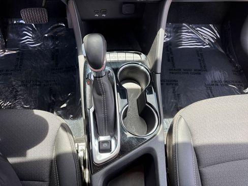 Used 2025 Buick Encore GX Preferred FWD image 40