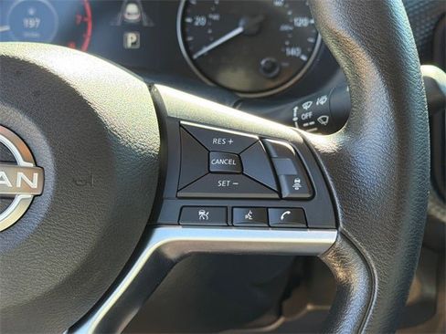 Used 2024 Nissan Kicks SV image 29