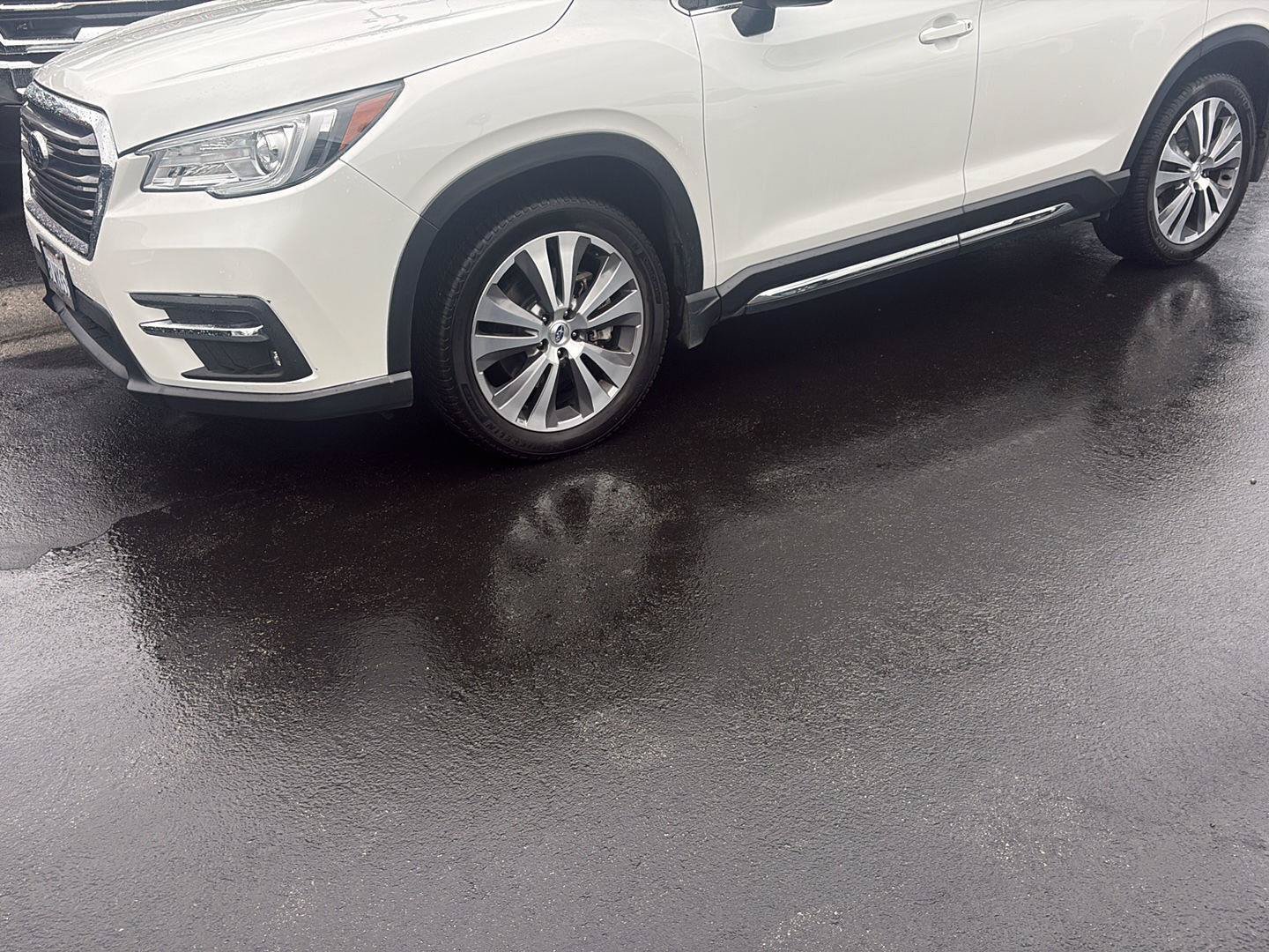 Used 2020 Subaru Ascent Limited w/ Technology Package AWD/4WD image 2