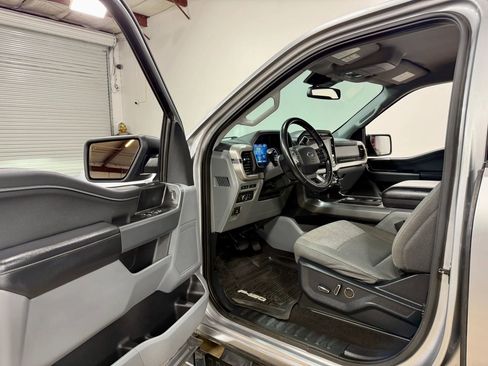 Used 2021 Ford F150 XLT w/ Equipment Group 302A High AWD/4WD image 12