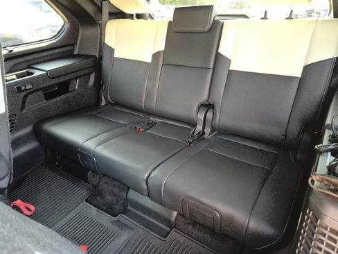 Used 2024 Toyota Sequoia Capstone AWD/4WD image 15