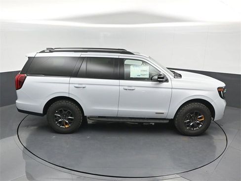 New 2025 Ford Expedition Tremor image 16