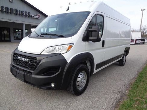 Used 2023 RAM ProMaster 2500 w/ Convenience Group image 1