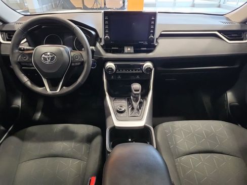 Used 2022 Toyota RAV4 XLE w/ Convenience Package AWD/4WD image 29