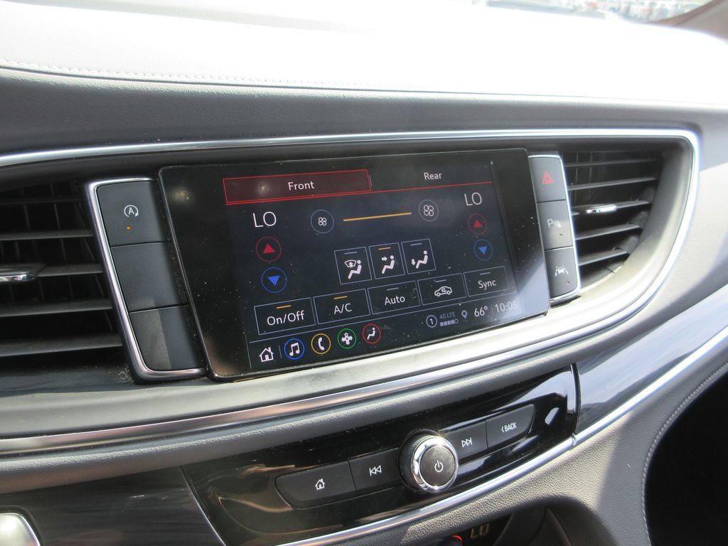 Certified 2023 Buick Enclave Essence FWD image 29