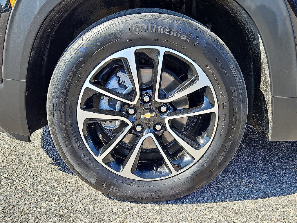 Used 2024 Chevrolet TrailBlazer LT w/ Driver Confidence Package FWD image 8