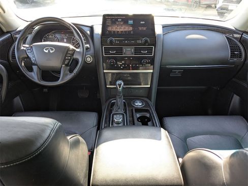 Used 2024 INFINITI QX80 Luxe image 28