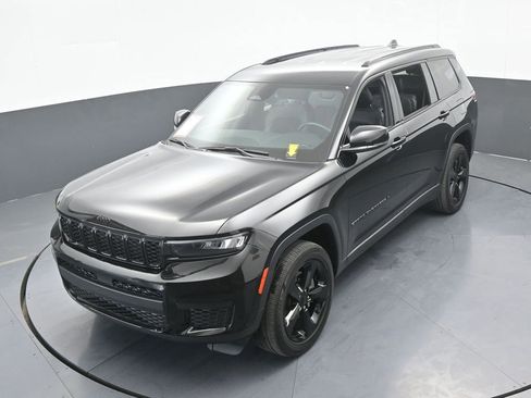 Used 2021 Jeep Grand Cherokee L Laredo image 48