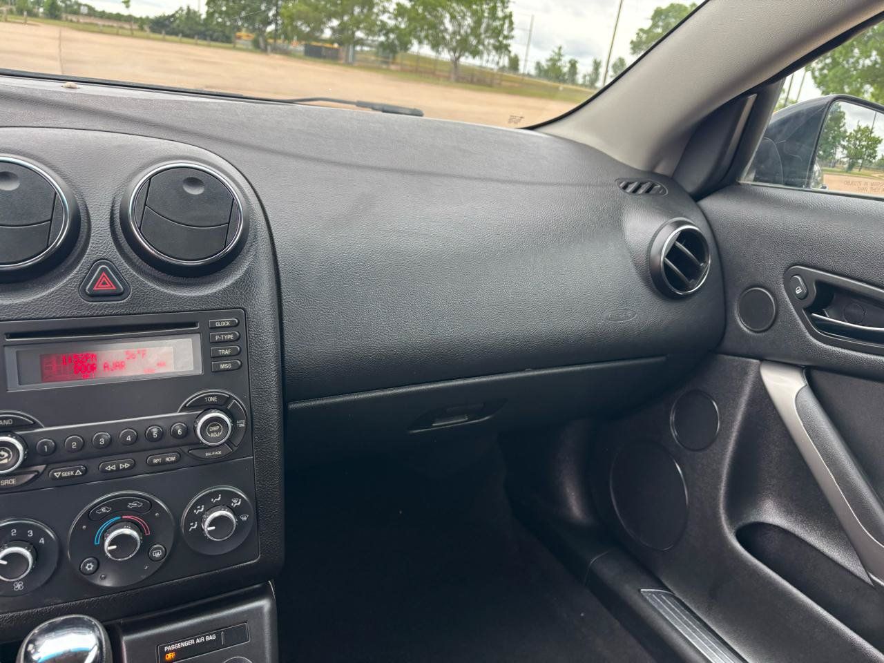 Used 2006 Pontiac G6 GT FWD image 15