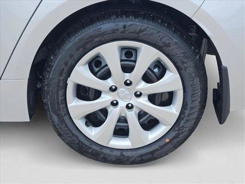 New 2025 Toyota Corolla LE image 9