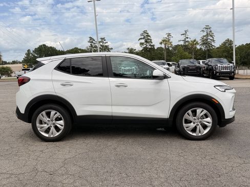Used 2026 Buick Encore GX Preferred w/ Comfort Package FWD image 13