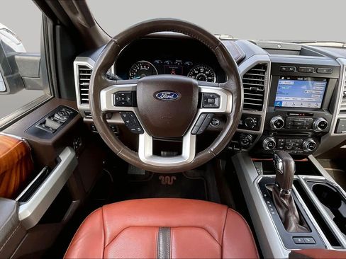 Used 2018 Ford F150 King Ranch w/ Equipment Group 601A Luxury AWD/4WD image 6