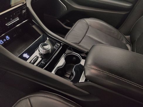 Used 2022 Jeep Grand Cherokee Limited 4xe w/ Luxury Tech Group II image 26