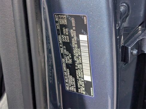 Used 2022 Volvo XC90 T5 Momentum w/ Climate Package image 16