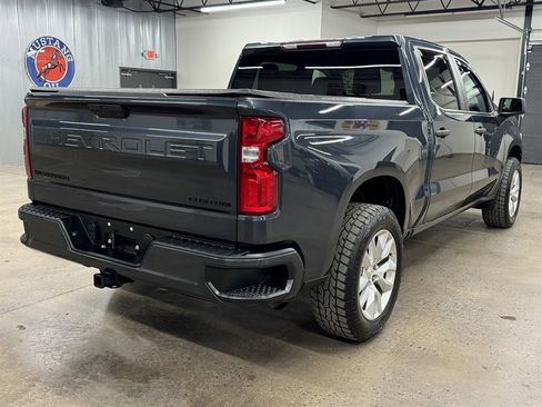 Used 2021 Chevrolet Silverado 1500 Custom image 15