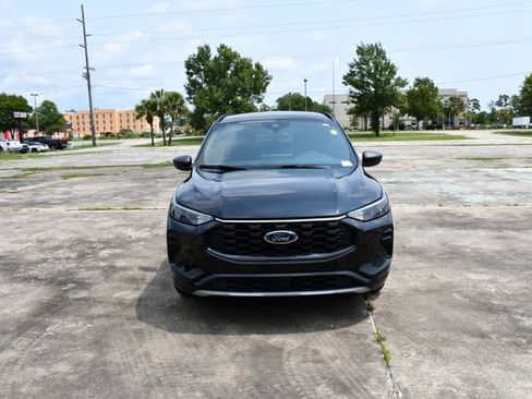 Used 2023 Ford Escape ST-Line w/ Tech Pack #1 FWD image 8