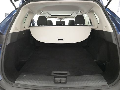 Used 2021 Nissan Rogue SV AWD/4WD image 10