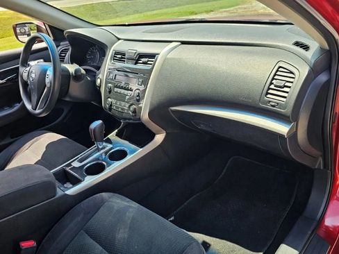 Used 2014 Nissan Altima 2.5 S image 13