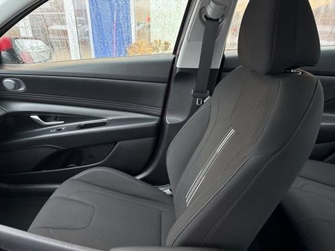 Used 2023 Hyundai Elantra SEL w/ Convenience Package FWD image 40