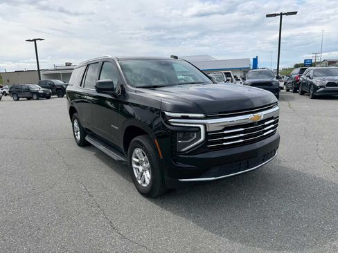 Certified 2025 Chevrolet Tahoe LT AWD/4WD image 11