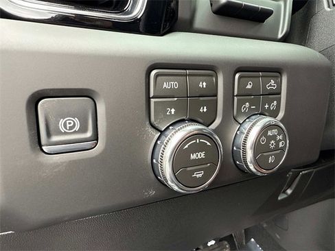 New 2026 GMC Sierra 2500 Denali Ultimate image 32