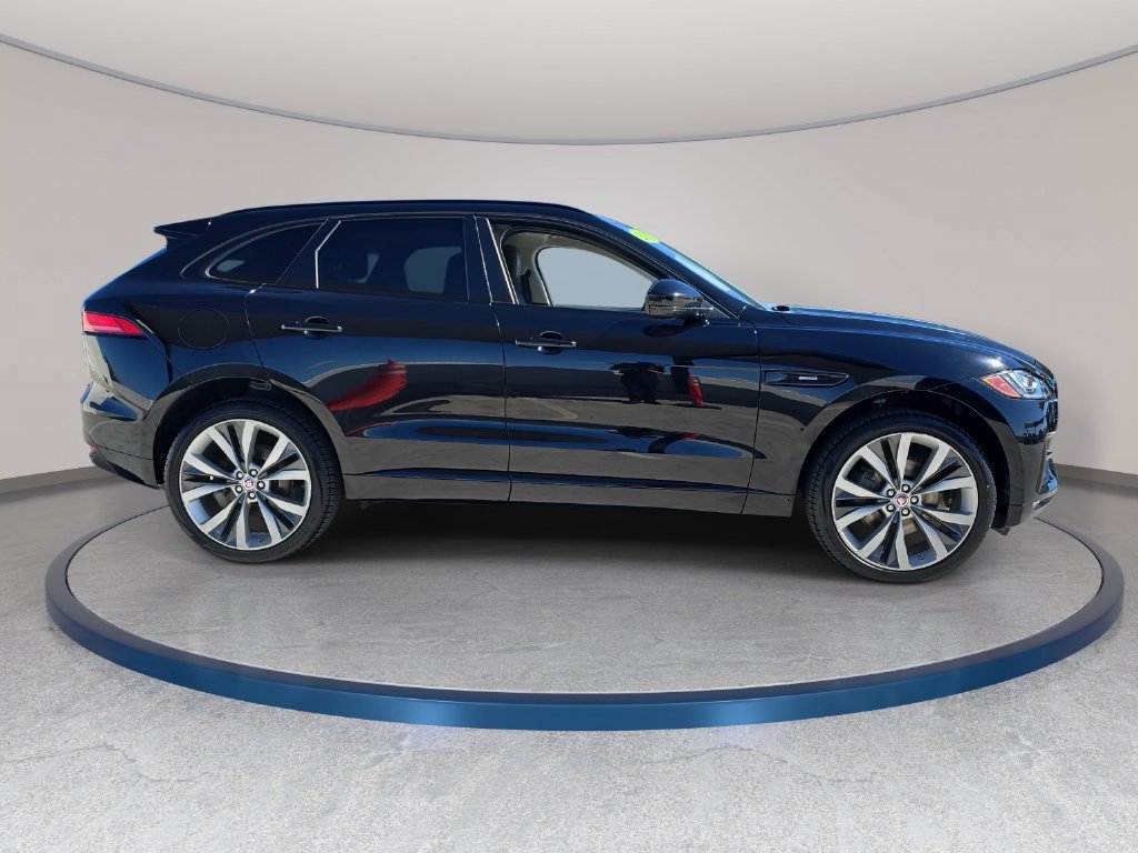 Used 2017 Jaguar F-PACE R-Sport AWD/4WD image 5
