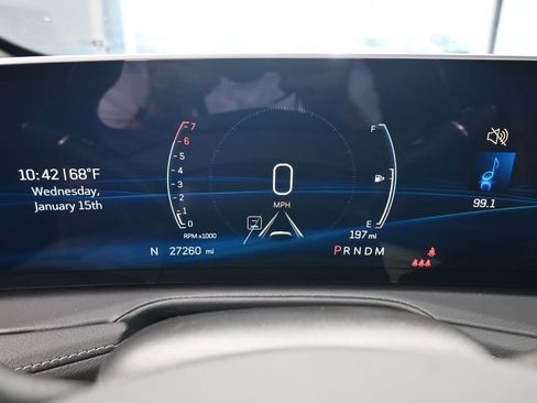 Used 2024 Cadillac XT4 Premium Luxury image 29