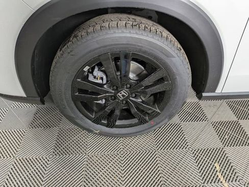 New 2027 Honda HR-V Sport image 31