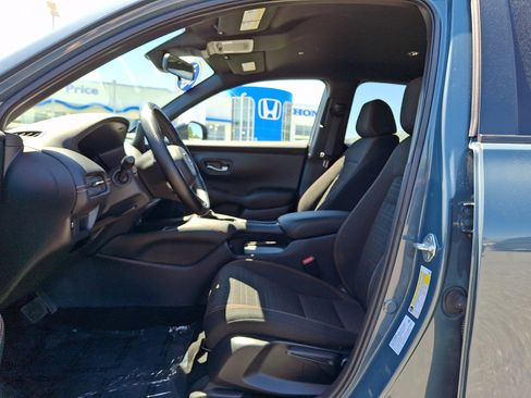 Used 2024 Honda HR-V Sport image 13