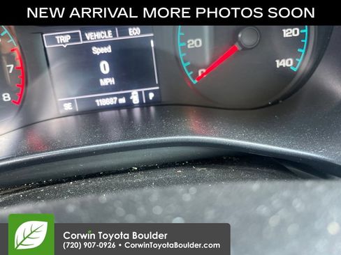 Used 2015 Chevrolet Colorado W/T w/ WT Convenience Package AWD/4WD image 10