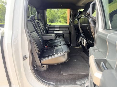 Used 2018 Ford F150 Lariat RWD image 17