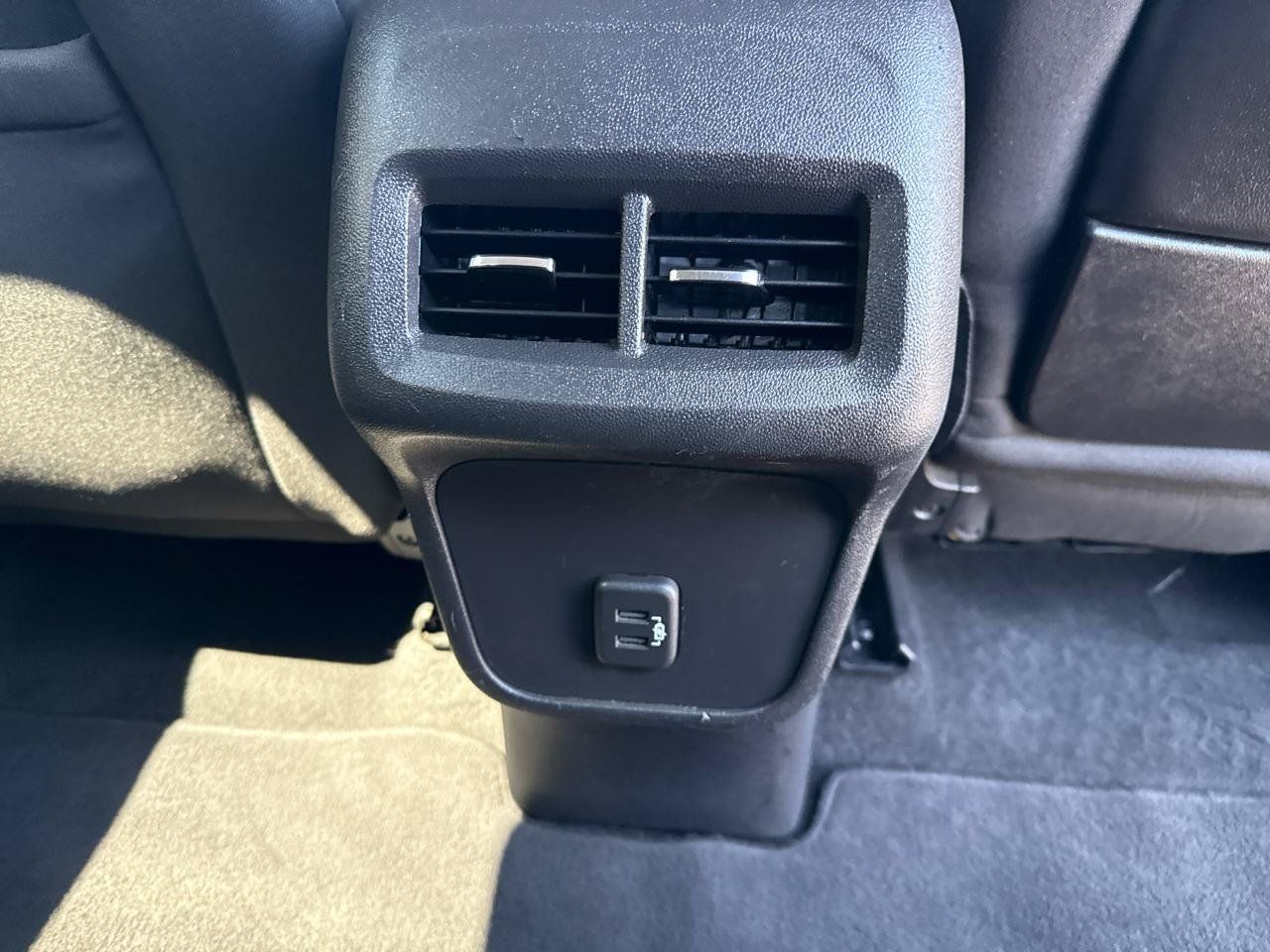 Used 2019 GMC Terrain SLE w/ Driver Convenience Package AWD/4WD image 26