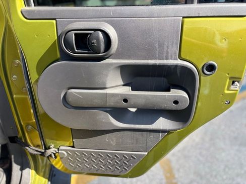 Used 2008 Jeep Wrangler X image 14