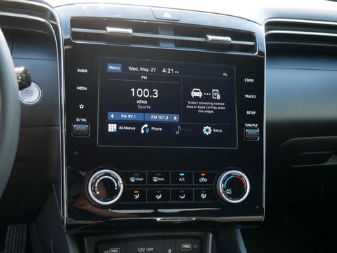 Used 2023 Hyundai Santa Cruz Night AWD/4WD image 16