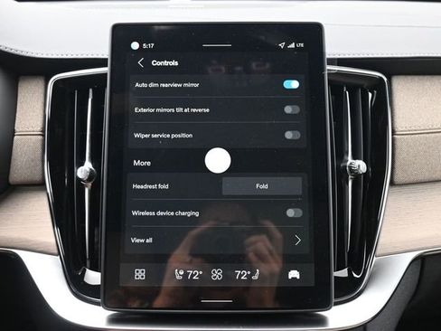 New 2026 Volvo XC90 B6 Plus w/ Protection Package Premier image 19