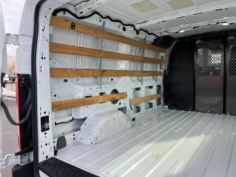 Used 2022 Ford Transit 250 Low Roof w/ Exterior Upgrade Package image 26