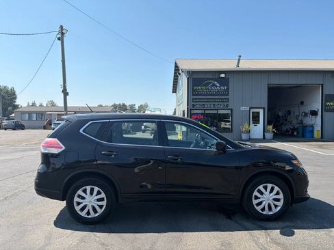 Used 2016 Nissan Rogue S FWD image 8