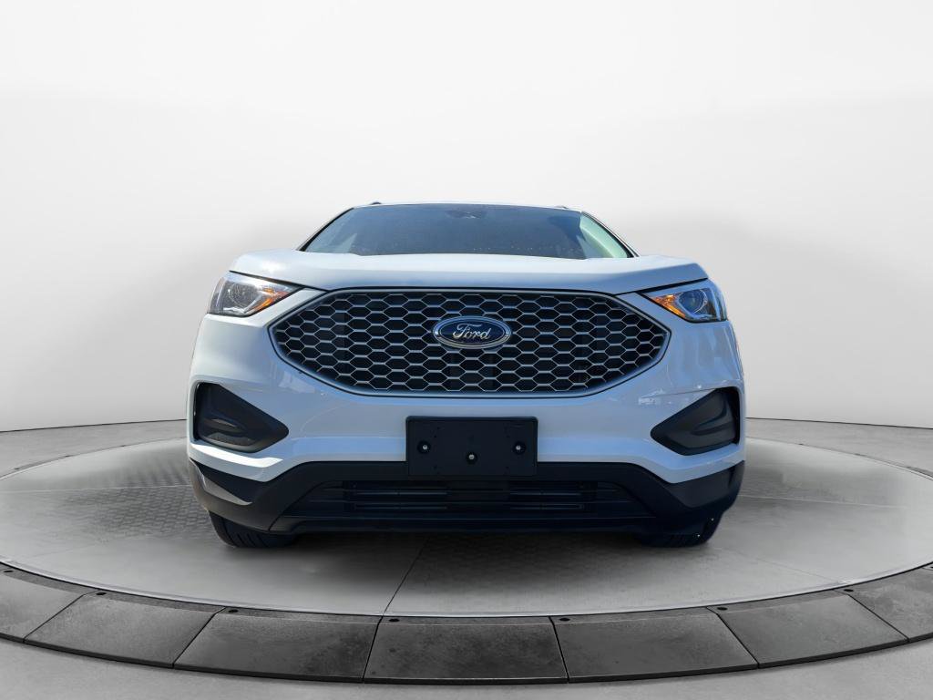 Certified 2024 Ford Edge SE AWD/4WD image 3