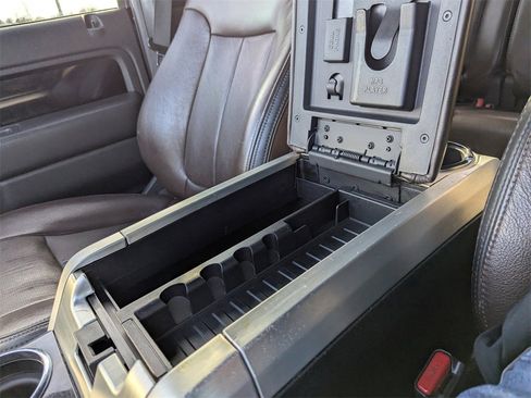 Used 2011 Ford F150 Platinum w/ Max Trailer Tow Pkg image 25