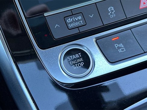 Used 2023 Audi Q7 2.0T Premium Plus image 20