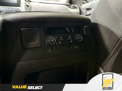 Used 2018 Chevrolet Tahoe Premier image 26