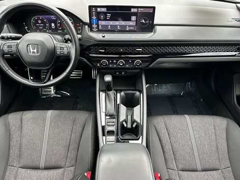 Used 2023 Honda Accord Sport image 15