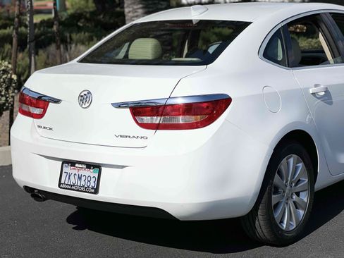 Used 2015 Buick Verano FWD image 40
