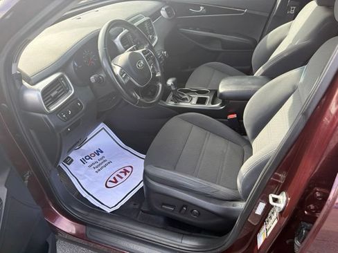 Used 2020 Kia Sorento S AWD/4WD image 19